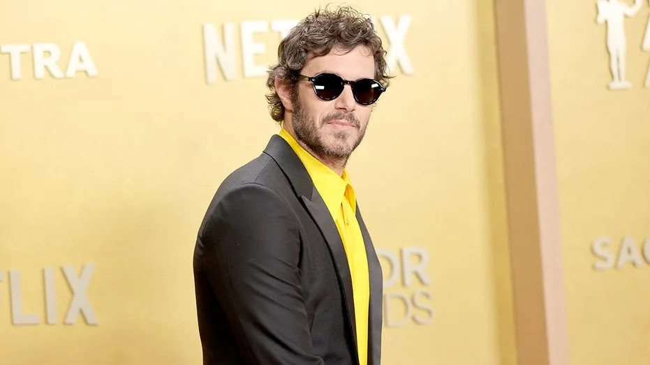 Consulting Rabbi Rebukes Actor Adam Brody Over 'Ignorant' Gaza Genocide Claim